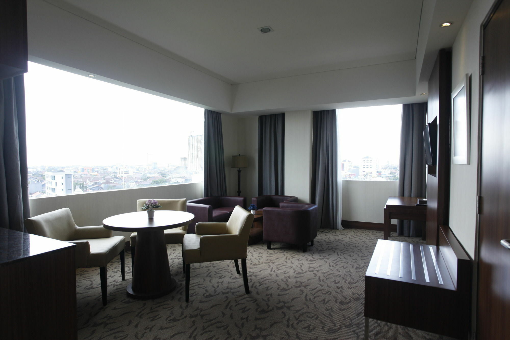 Demelia Hotel Makassar Eksteriør bilde
